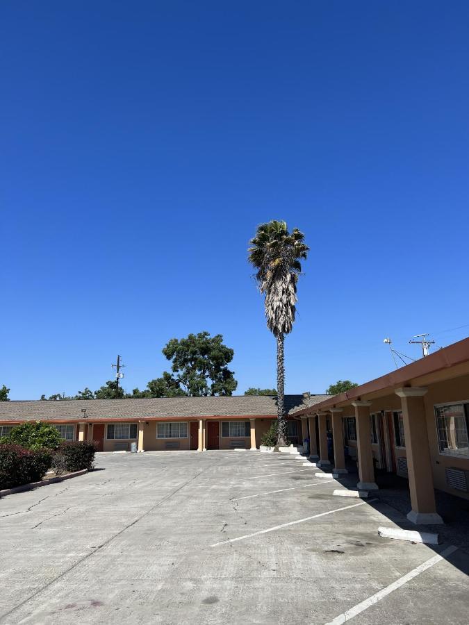Travel Inn Gilroy Dış mekan fotoğraf